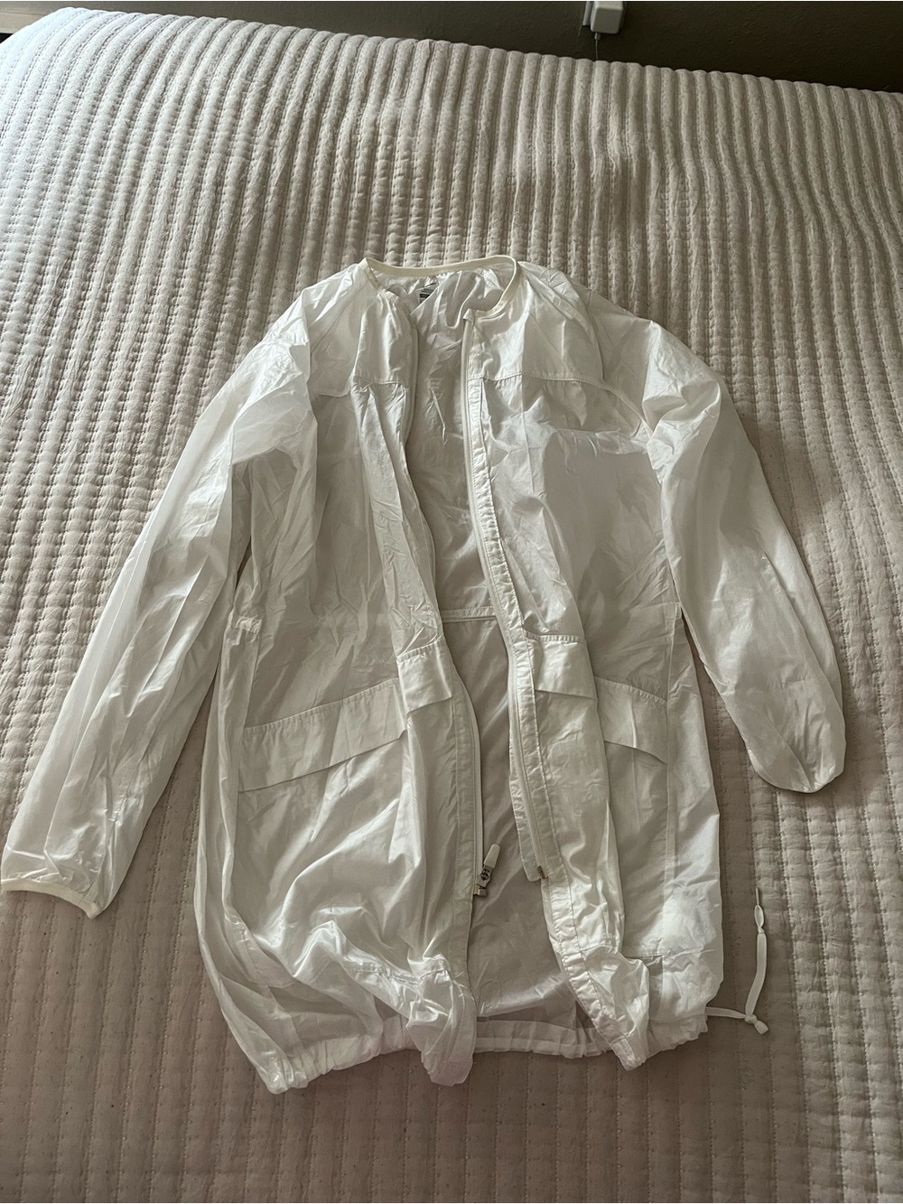 Nike White Women's Utility Windbreaker Jacket
